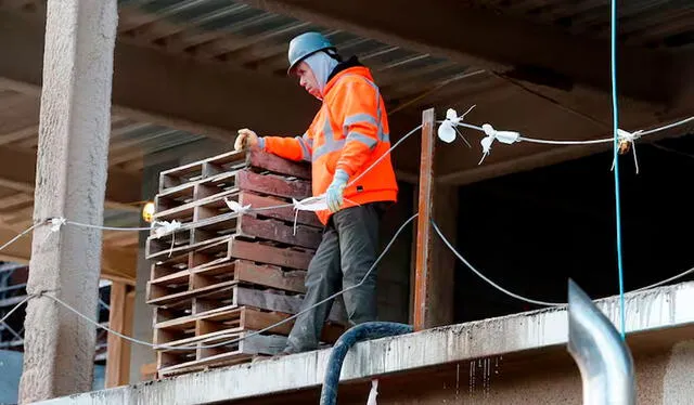  Esta zona ofrece una variedad de trabajos en actividades como recolección, empaque y procesamiento de alimentos. Foto: composición LR/ La Nación   