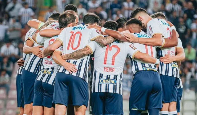  Alianza no tuvo una temporada regular, ya que no pudo ganarle a ninguno de los tres equipos que terminaron por encima en el acumulado. Foto: Alianza Lima    