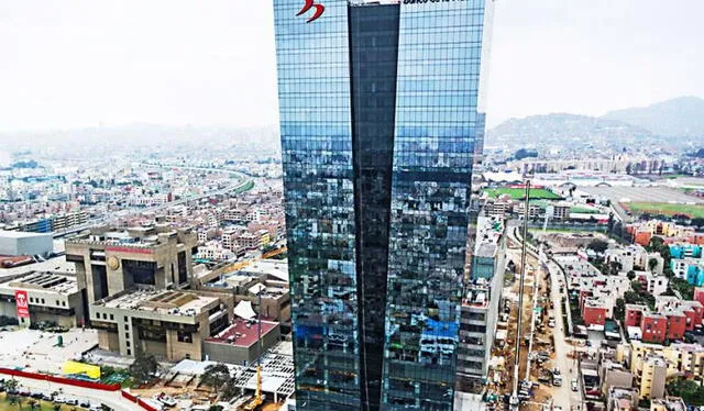  La Torre Banco de la Nación alcanza los 140 metros. Foto: El Peruano.    