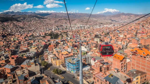  La Paz, una ciudad con miles de posibilidades, como desplazarte a través de un subterráneo desde El Alto hasta lo más profundo de Zona Sur. Foto: Kayak.    