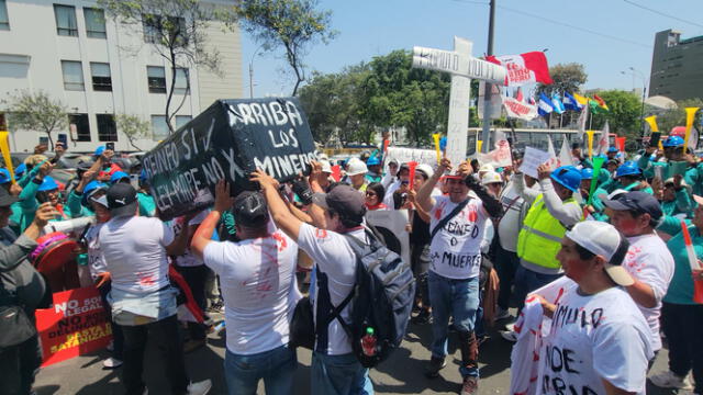  Los mineros expresan su&nbsp;rechazo a la polémica&nbsp;Ley Mape, impulsada por el Ministerio de Energía y Minas (Minem). Foto: Fiorella Alvarado   