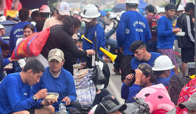 Los mineros se oponen a la eliminación del REINFO. Foto: Marcia Chahua   