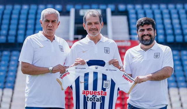  Además de Franco Navarro, Alianza anunció la contratación de Wilmar Valencia como Director de Divisiones Menores. Foto: Alianza Lima    