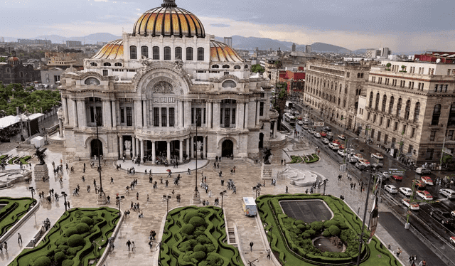  El Palacio de Bellas Artes es uno de las construcciones más emblemáticas de la Ciudad de México y una de las pocas salas de teatro en el mundo con un diseño de estilo art decó. Foto: National Geographic.    