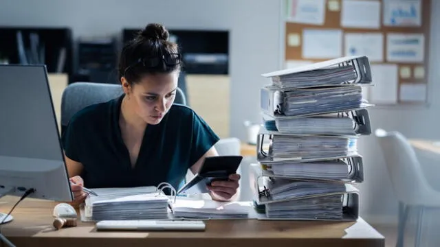 Estas medidas también benefician a los trabajadores esenciales, quienes podrán reprogramar su día de descanso dentro de siete meses, alineándose con la estrategia de productividad y bienestar del gobierno estatal. Foto: La Razón   