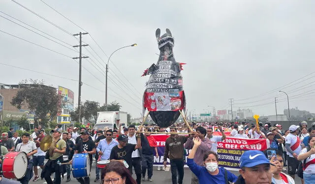 Se está evaluando realizar un paro nacional para la quincena de enero como fecha tentativa. Foto: LR   