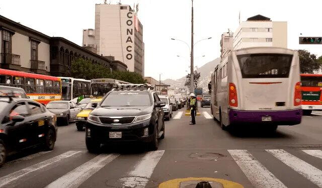  La Av. Abancay se convertiría en un espacio de recreación. Foto: Google. 