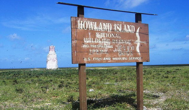  Situado en medio del océano Pacífico, la Isla Howland alberga un refugio de vida salvaje para aves y fauna marina. Foto: Hablemos de Islas.    