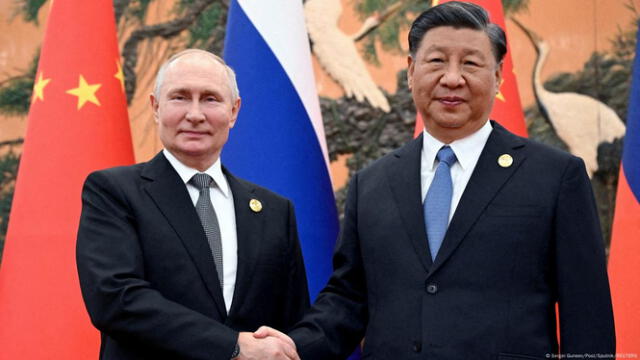  Rusia ha buscado aliados estratégicos en mejora de su economía y entre ellos se encuentra China. Foto: Sergei Guneev/Pool/Sputnik    