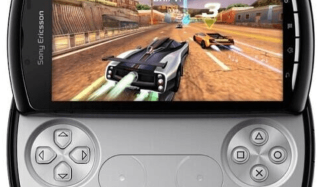 El Sony Xperia Play intentó transformar el celular en una consola de videojuegos. Foto: Ubuy Perú.   