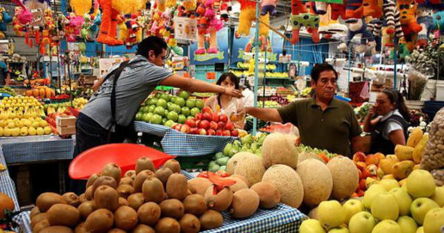  En México, las frutas y verduras, además de algunos servicios, elevaron sus costos en el mes de septiembre. Foto: A-Z Vida Diaria.    