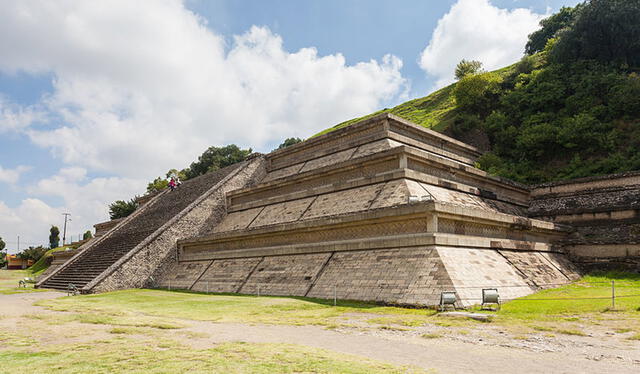  Cholula cuenta con el basamento piramidal más grande del mundo. Foto: National Geographic.    