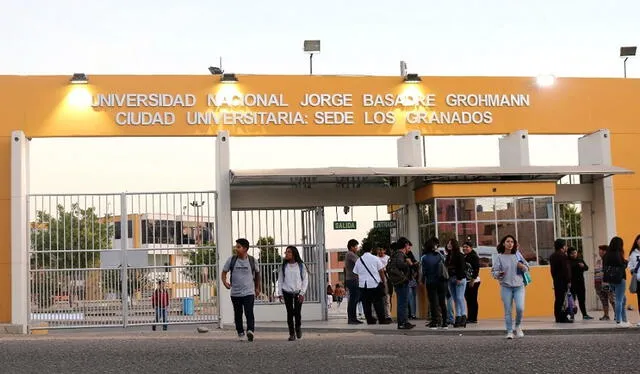 Universidad podría reducir su multa si acepta la sanción. Foto: Gobierno del Perú   