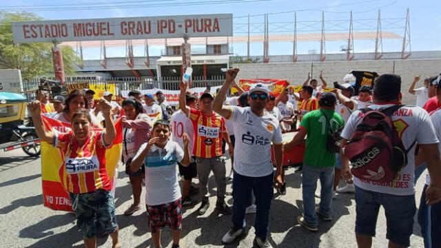 Hinchas del 'Patrimonio de Piura'. Foto: Maribel Mendo / URPI-LR   