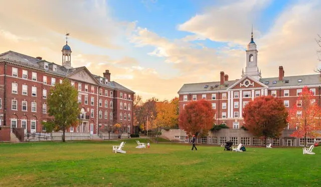  Según el Ranking of World Universities 2023 de la universidad de Shanghái, Harvard es la mejor universidad del mundo. Foto: Generación Universitaria.    