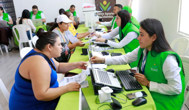 Una vez cambiada la tarjeta de débito, corresponde ir al Banco Agrario para cambiar la clave. Foto: DPS   