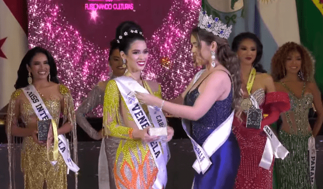 Emili Machado Soria, de Venezuela, fue premiada en el Miss Latinoamérica como Mejor cabellera. Foto: captura Youtube   