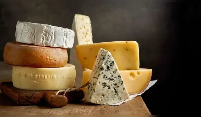  El queso brasileño 'Queijo Minas' fue declarado patrimonio de la humanidad por la Unesco. Foto: Ámbito Financiero.    