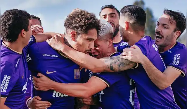  Con camiseta ‘blanquiazul’, Guerrero anotó siete goles en los 14 partidos que disputó en 2024. Foto: Alianza Lima    