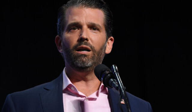  Las redes sociales se convirtieron en una poderosa herramienta para Donald Trump Jr. al difundir la agenda política de su padre. Foto: Página 12   