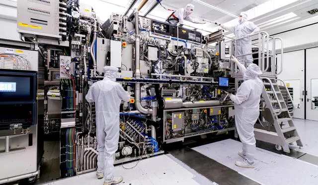 Actualmente, la empresa holandesa ASML es la única que fabrica equipos de litografía EUV, pero los avances chinos podrían cambiar el panorama. Foto: ASML   