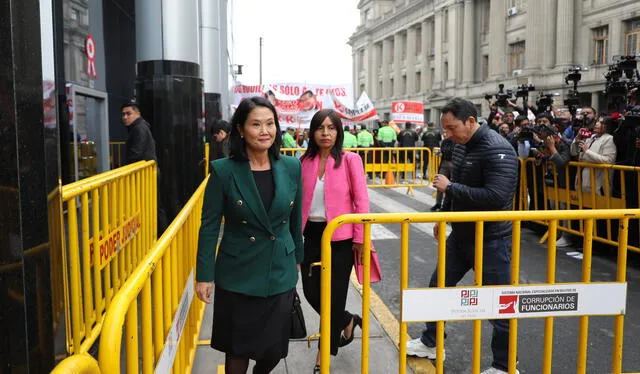 Keiko Fujimori y Giuliana Loza abandonan la sede judicial durante el anulado juicio del caso cócteles   