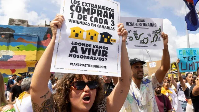  Los ciudadanos en España salen a protestar a las calles en contra del sobreturismo. Foto: RTEVE.es   