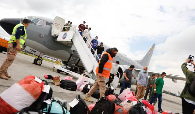  Migrantes colombianos llegan en vuelos desde Estados Unidos. Foto: El Espectador   