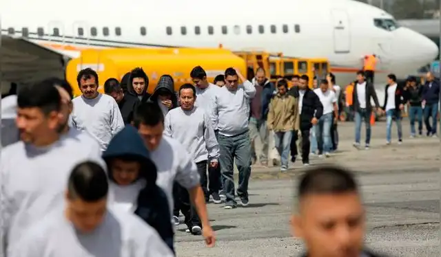  En la mayoría de los casos, quienes enfrentan un proceso de expulsión rápida no tienen derecho a apelar. Foto: TV Pública   