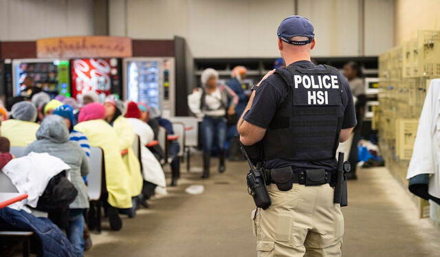  La mayoría de los arrestos realizados por el ICE están dirigidos a personas consideradas como una amenaza para la seguridad pública. Foto: Los Ángeles Times   