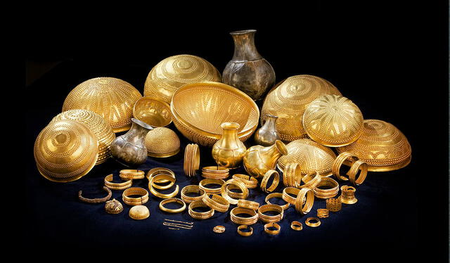  El Tesoro de Villena. Foto. Museo Arqueológico Municipal de Villena   