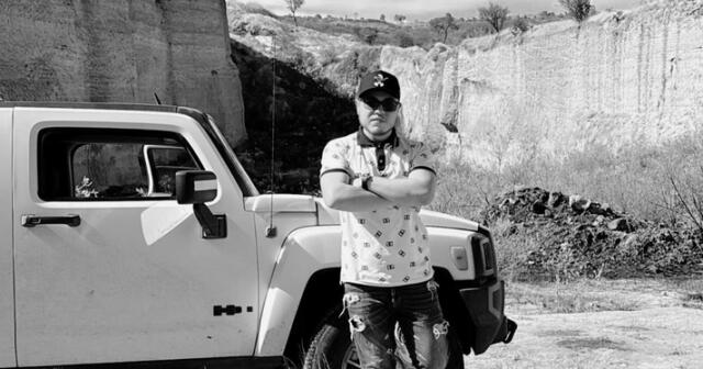  Sergio VG y su acompañante se desplazaban en una camioneta Hummer de color blanco. Foto: Periódico Correo   