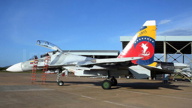 Venezuela cuenta con una de las flotas de aviones de caza más grandes de Sudamérica, destacando los Sukhoi Su-30MK2, adquiridos de Rusia en 2006. Foto: es.rbth.com Venezuela cuenta con una de las flotas de aviones de caza más grandes de Sudamérica, destacando los Sukhoi Su-30MK2, adquiridos de Rusia en 2006. Foto: es.rbth.com