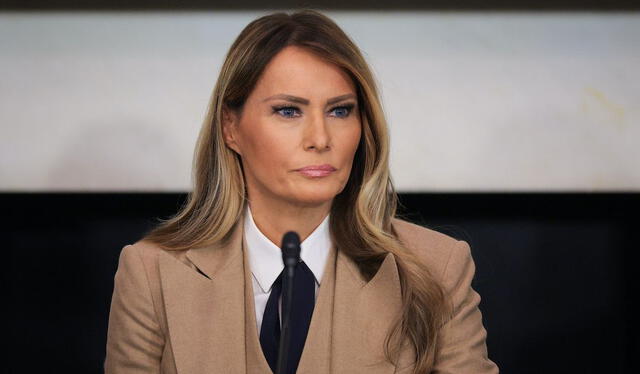  Melania enfatizó la necesidad de crear un entorno seguro en línea para los jóvenes. Foto: AP   