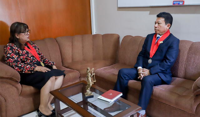 Durante la reunión, se acordó mantener dos fiscales asignados y se buscará aumentar su número, optimizando así la atención a los casos en la región. Durante la reunión, se acordó mantener dos fiscales asignados y se buscará aumentar su número, optimizando así la atención a los casos en la región.