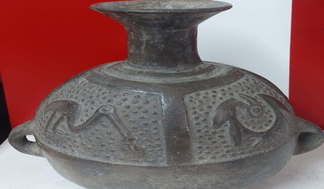  La recuperación de esta pieza fue posible gracias a la colaboración entre la Embajada del Perú en Colombia, la Dirección de Patrimonio Cultural de la Cancillería y la Dirección de Recuperaciones del Ministerio de Cultura del Perú. Foto: gob.perú   