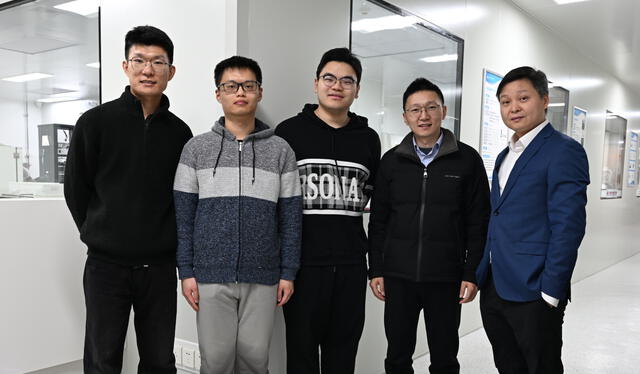 Esta innovación coloca a China en una posición clave en la carrera tecnológica, desafiando a gigantes como Samsung, Intel y TSMC. Foto: Universidad de Pekín Esta innovación coloca a China en una posición clave en la carrera tecnológica, desafiando a gigantes como Samsung, Intel y TSMC. Foto: Universidad de Pekín