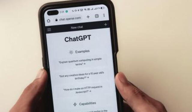 ada consulta a ChatGPT utiliza un promedio de 0,3 vatios-hora, destacando el impacto ambiental del modelo. Foto: Expreso ada consulta a ChatGPT utiliza un promedio de 0,3 vatios-hora, destacando el impacto ambiental del modelo. Foto: Expreso