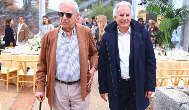 Mario y Álvaro Vargas Llosa juntos en algún pasaje de la vida. Foto: Difusión. Mario y Álvaro Vargas Llosa juntos en algún pasaje de la vida. Foto: Difusión.