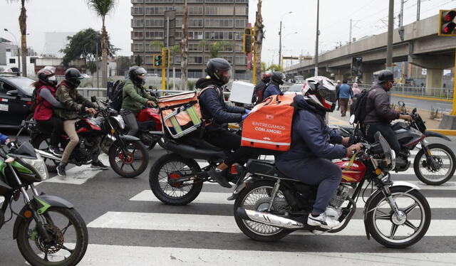 Nueva normativa para conductores de motocicletas y repartidores de delivery. Nueva normativa para conductores de motocicletas y repartidores de delivery.
