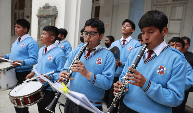 En el colegio Nuestra Señora de Guadalupe estudiaron personas ilustres del Perú, como Abraham Valdelomar y Jorge Basadre. Foto: Andina En el colegio Nuestra Señora de Guadalupe estudiaron personas ilustres del Perú, como Abraham Valdelomar y Jorge Basadre. Foto: Andina