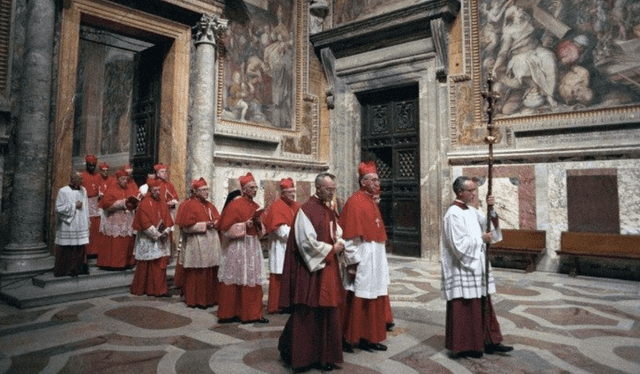  Con la finalización de las ‘Novendiales’, la atención se centra ahora en el cónclave. Fotos: Vatican News   