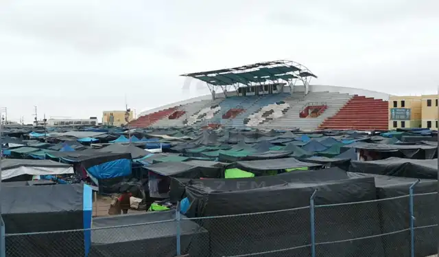  El abandono y la ocupación del estadio Héroes del Alto de la Alianza, puso en riesgo la participación del equipo Bentín Tacna Heroica en la Liga 2. Foto: Radio Uno   