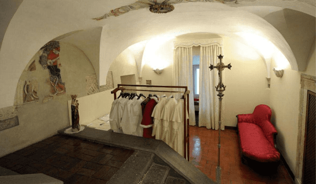  La Sala de las Lágrimas se caracteriza por su sencillez y solemnidad. Foto: AP   