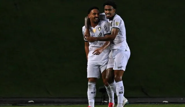 Cuiabano le da triunfo al Fogão ante Carabobo. Foto: 0221 Cuiabano le da triunfo al Fogão ante Carabobo. Foto: 0221