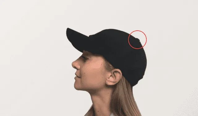  Las gorras se personalizan con logos y frases, convirtiéndose en un símbolo de identidad. Foto: FreePik   