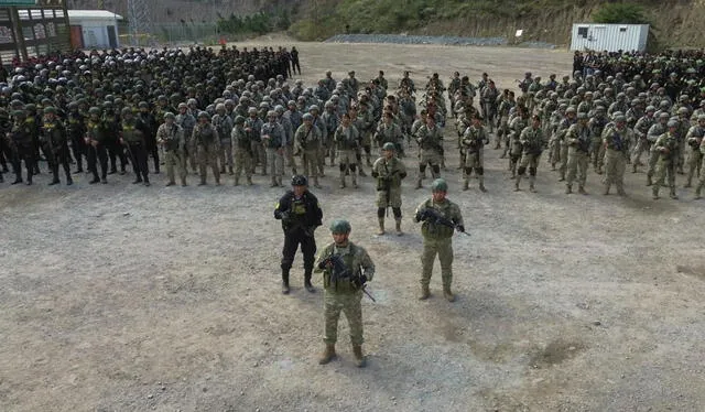 Pataz está a cargo de las Fuerzas Armadas como medida del estado de emergencia. Pataz está a cargo de las Fuerzas Armadas como medida del estado de emergencia.