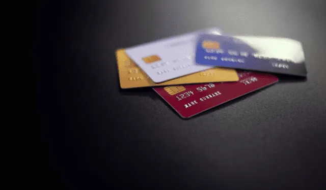  La situación se tornó crítica cuando el chofer, al revisar sus estados de cuenta, se percató de la magnitud de la deuda acumulada. Foto: FreePik   