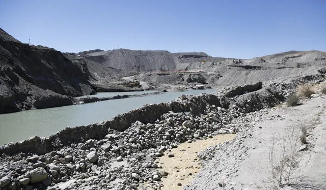 En los dos despachos fiscales de Medio Ambiente en Puno, solo hay un fiscal, un adjunto y un administrativo En los dos despachos fiscales de Medio Ambiente en Puno, solo hay un fiscal, un adjunto y un administrativo
