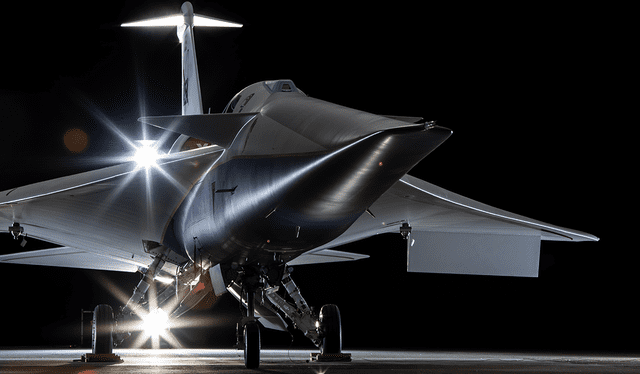 El X-59 fue construido en las instalaciones Skunk Works de Lockheed Martin en Palmdale. Foto: NASA El X-59 fue construido en las instalaciones Skunk Works de Lockheed Martin en Palmdale. Foto: NASA
